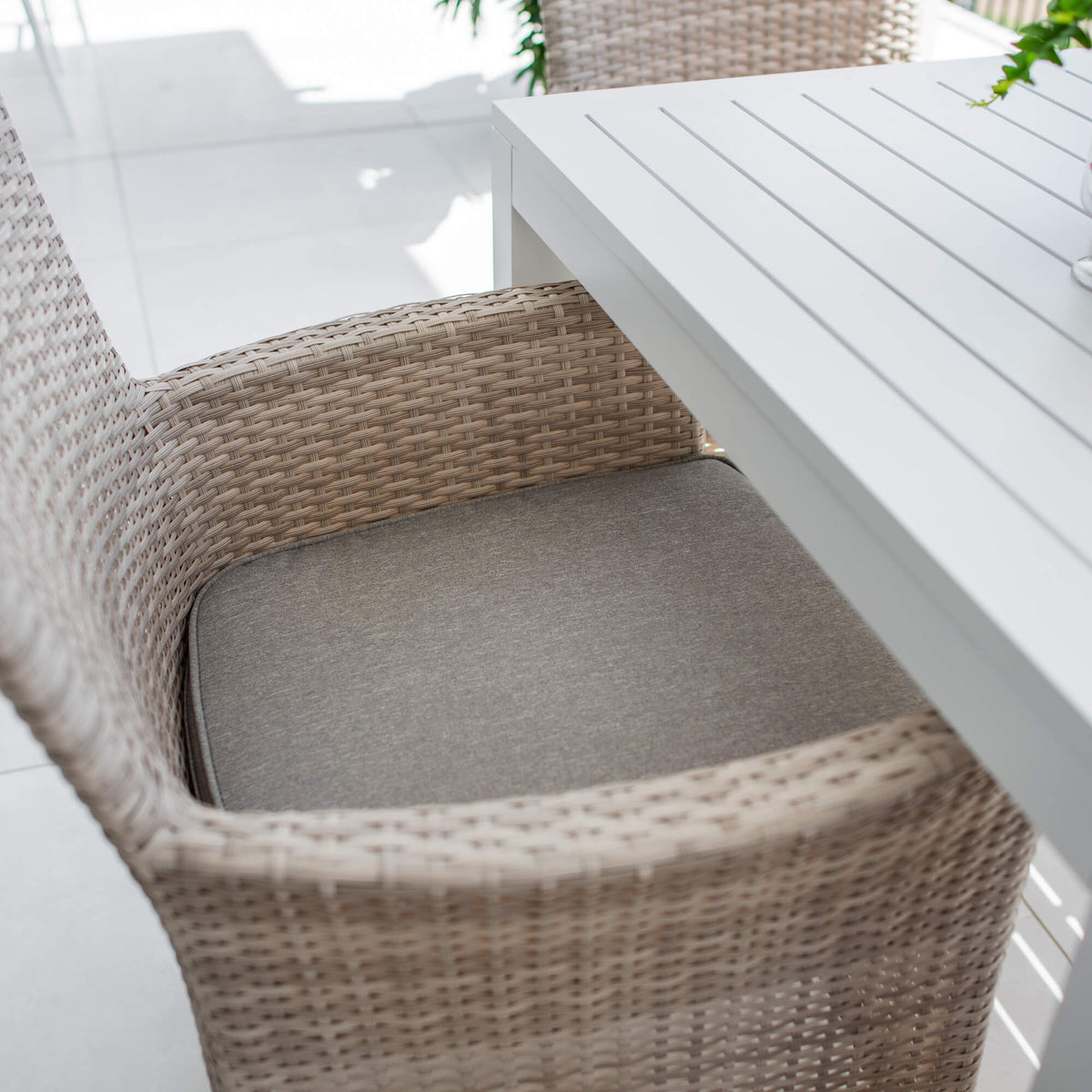 best-outdoor-furniture-Aspen Aria - 5pce (90x90) - Outdoor Dining Set #color_WHITE