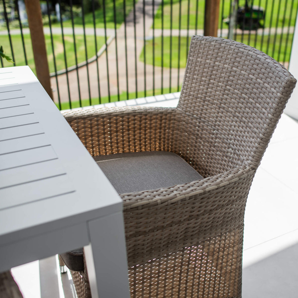 best-outdoor-furniture-Aspen Aria - 5pce (90x90) - Outdoor Dining Set #color_WHITE