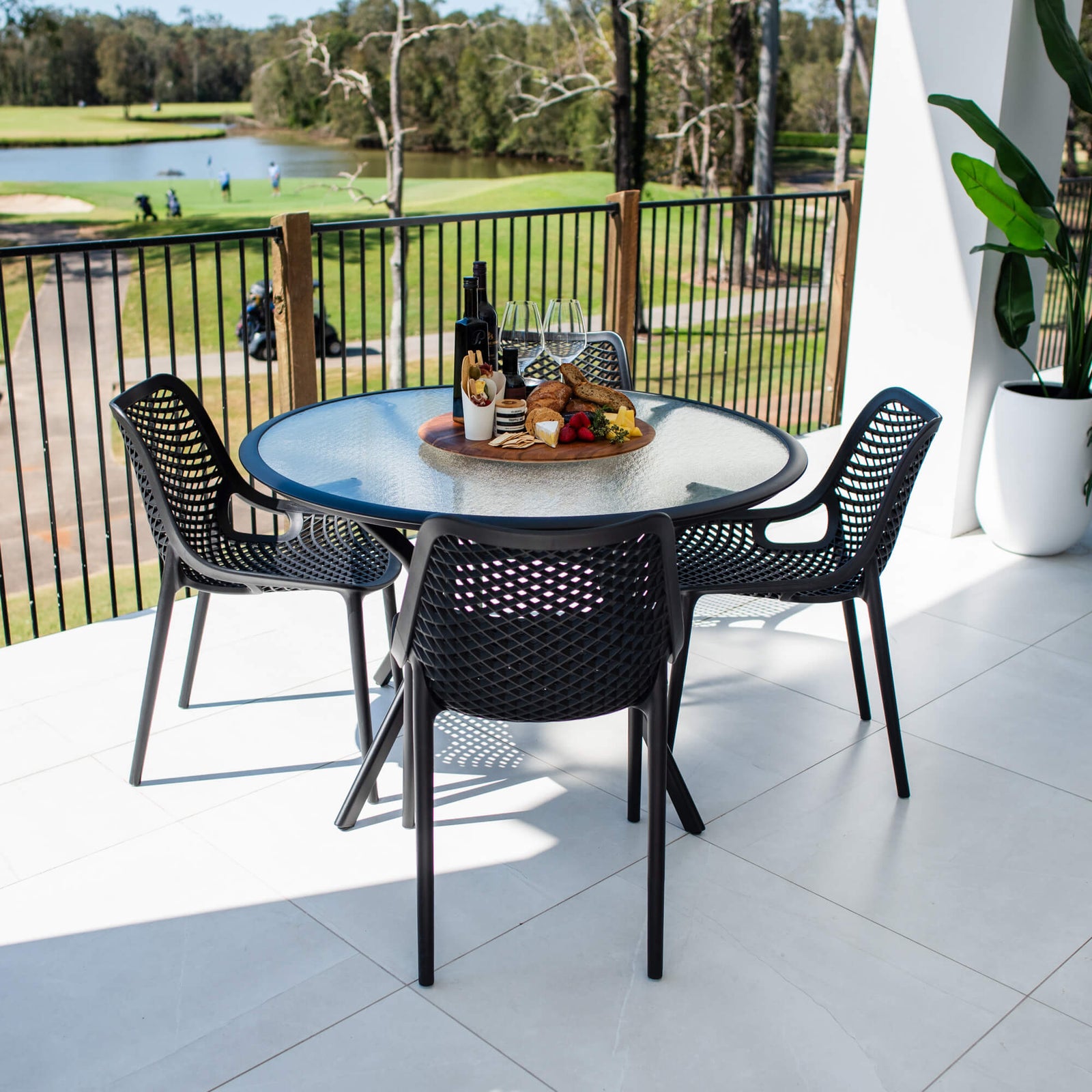 best-outdoor-furniture-Roma Coventry - 5pce (120x120) - Outdoor Dining Set #color_BLACK