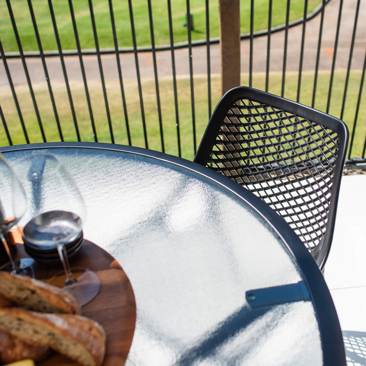 best-outdoor-furniture-Roma Coventry - 5pce (120x120) - Outdoor Dining Set #color_BLACK