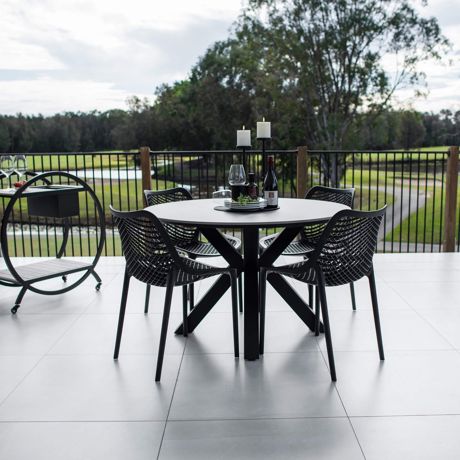 best-outdoor-furniture-Roma Malibu Round - 5pce (120x120) - Outdoor Dining Set #color_BLACK