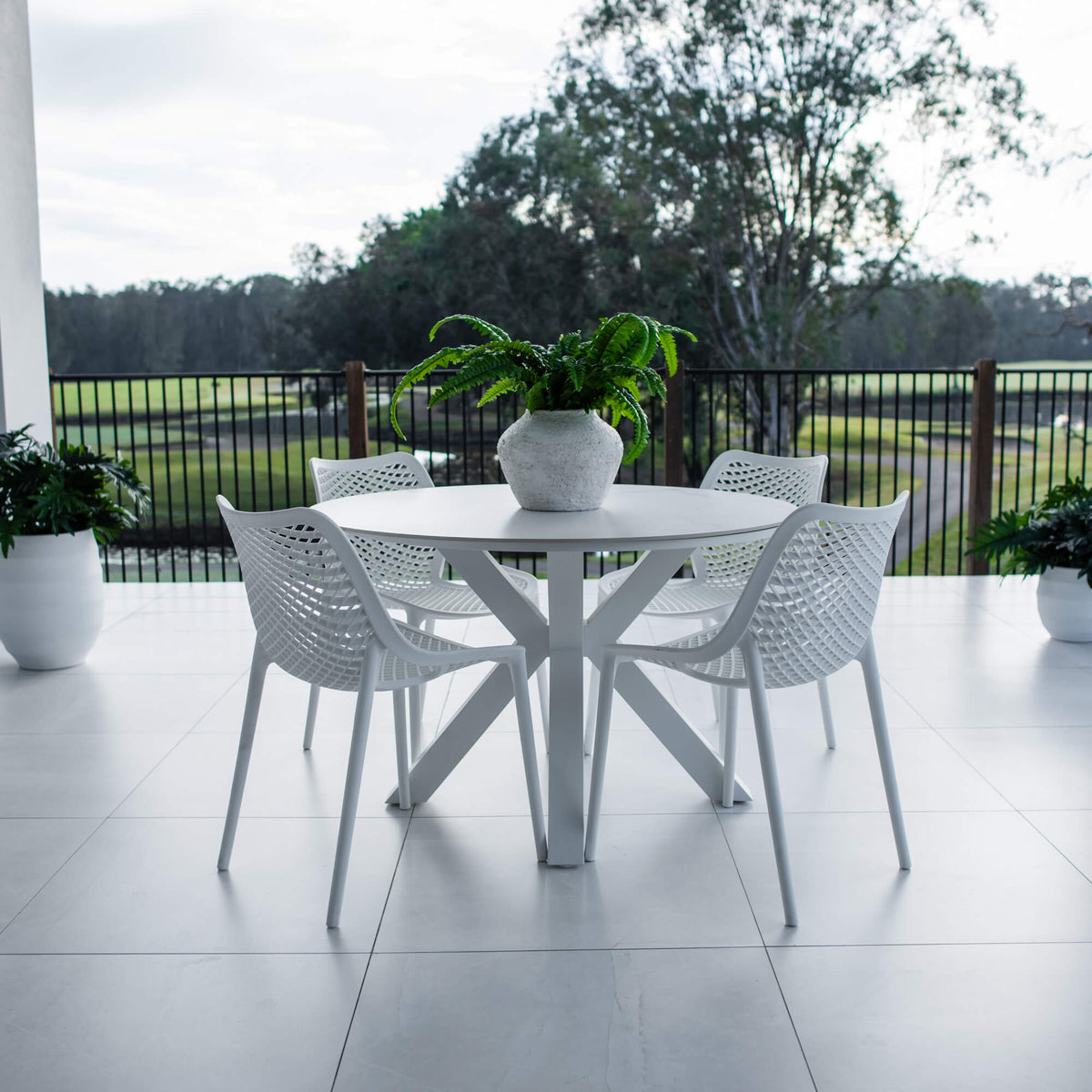 best-outdoor-furniture-Roma Malibu Round - 5pce (120x120) - Outdoor Dining Set #color_WHITE