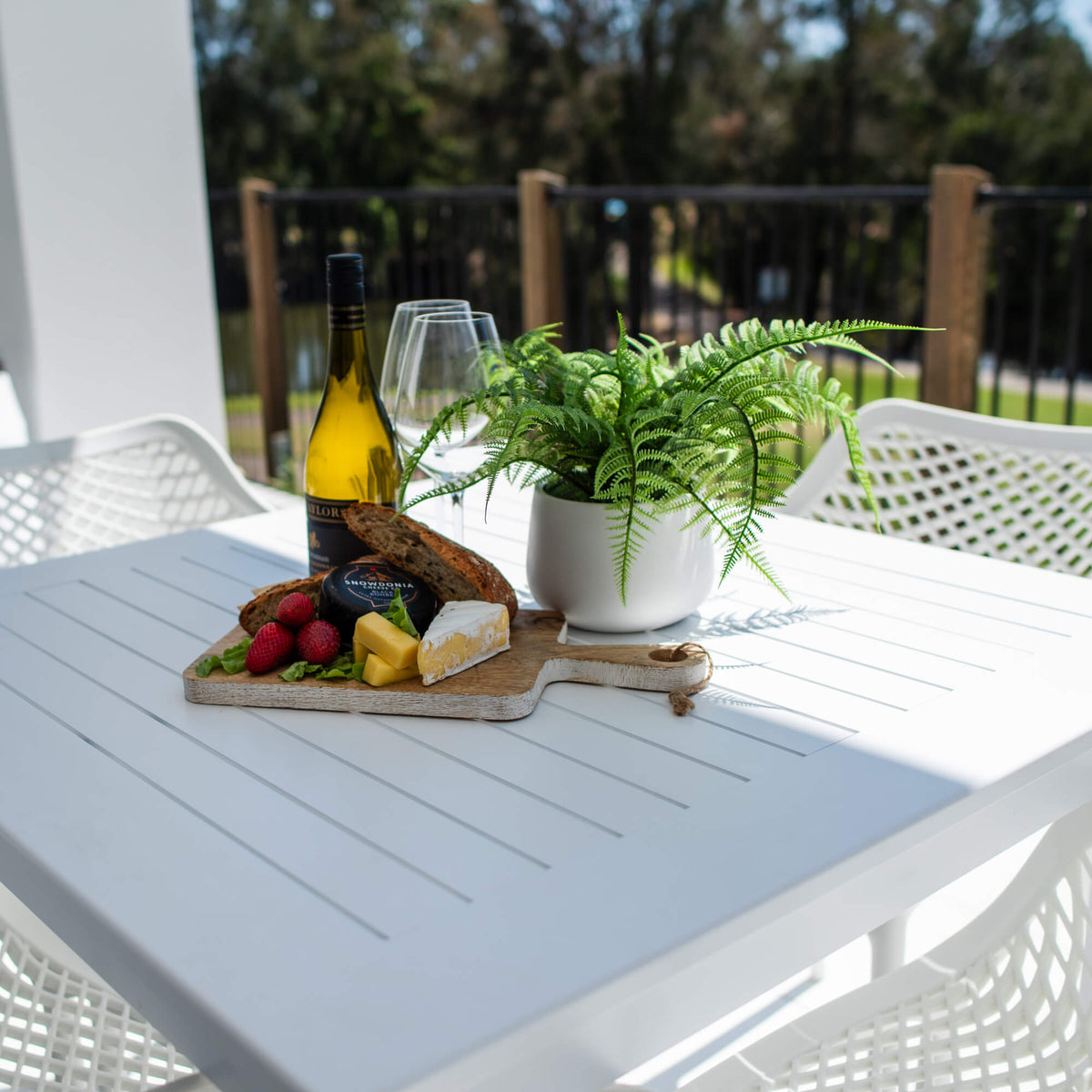 best-outdoor-furniture-Roma XL - Alum Slat - 5pce Outdoor Dining Set (90cm) #color_WHITE