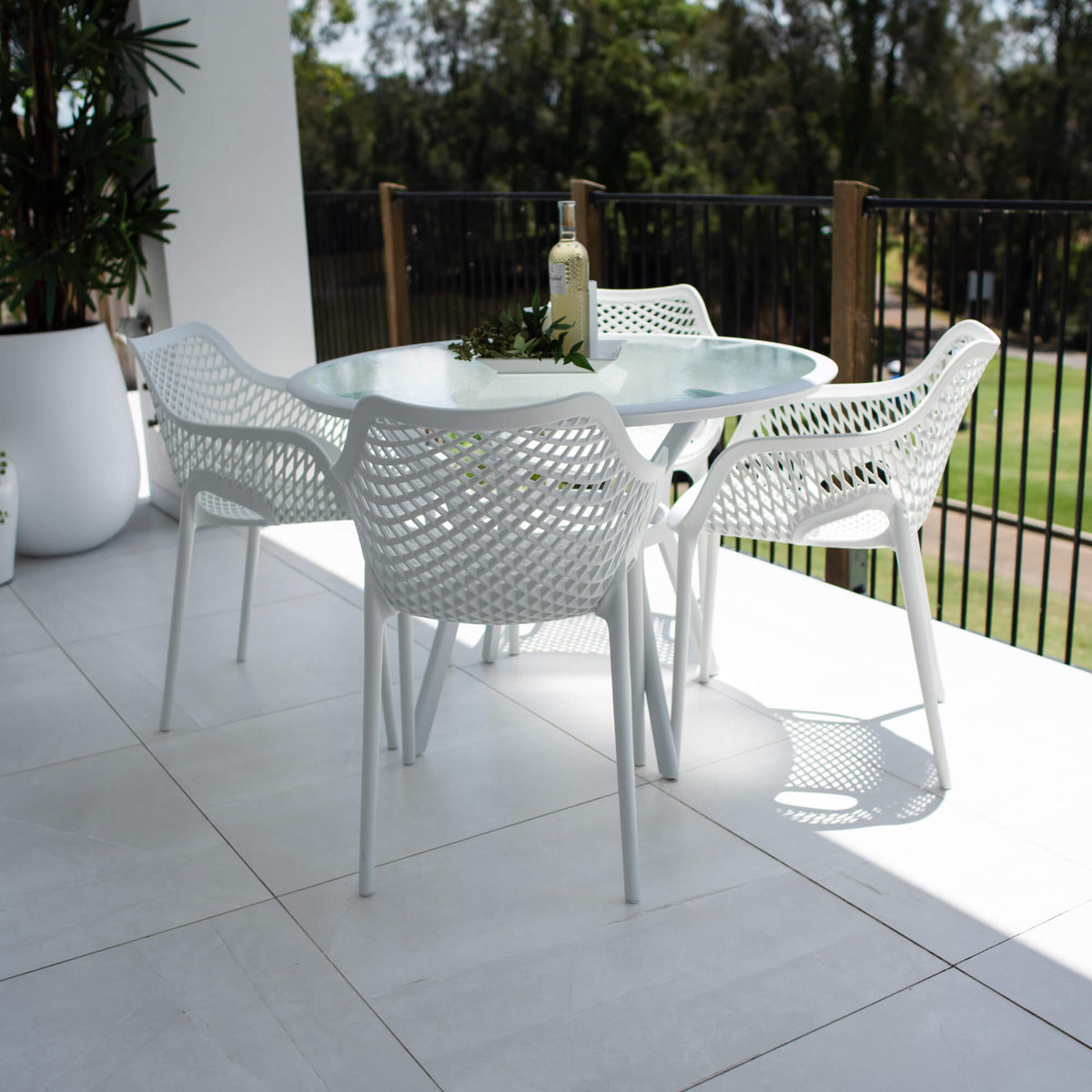 Roma XL/Coventry 105cm - 5pce Outdoor Dining Set