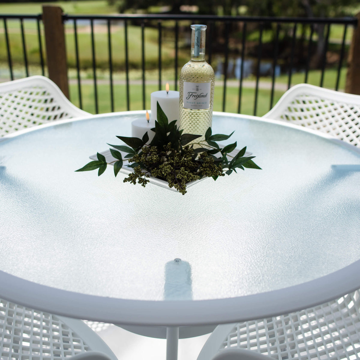 best-outdoor-furniture-Roma XL/Coventry 105cm - 5pce Outdoor Dining Set #color_WHITE