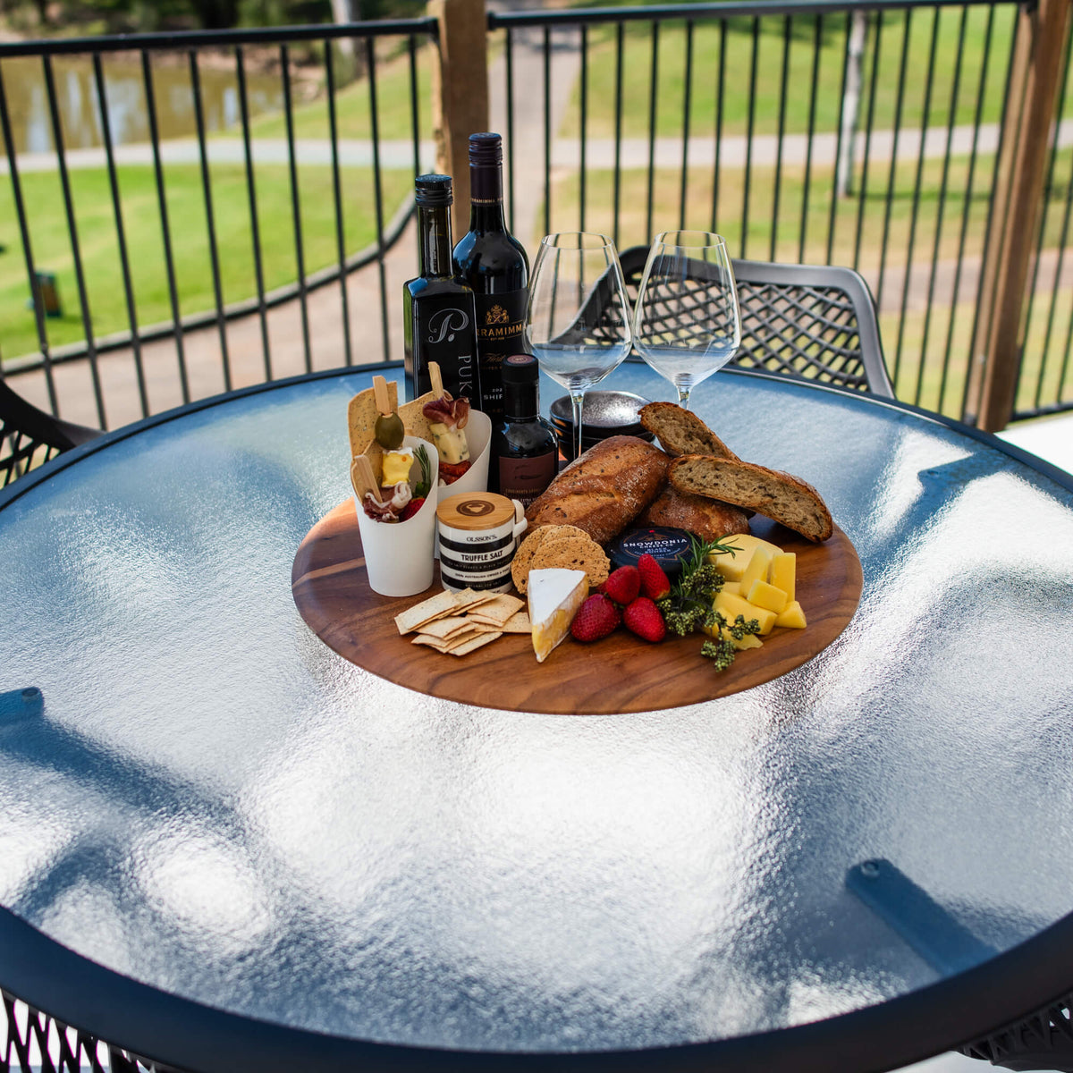 best-outdoor-furniture-Roma XL Coventry - 5pce (120x120) - Outdoor Dining Set #color_BLACK