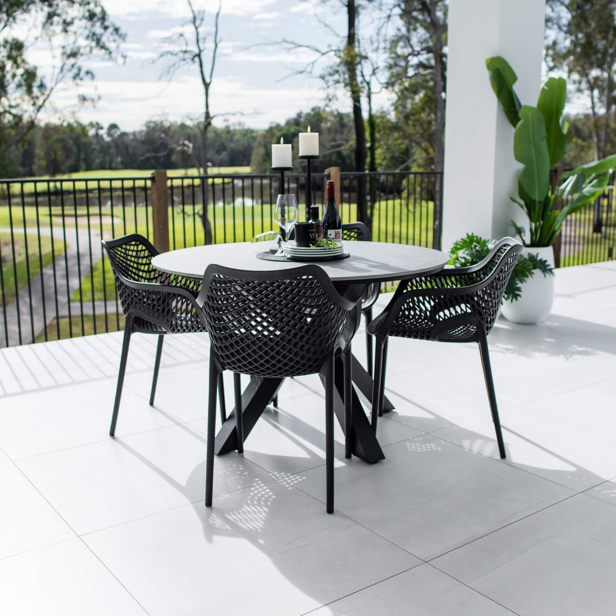 best-outdoor-furniture-Roma XL Malibu Round - 5pce (120x120) - Outdoor Dining Set #color_BLACK