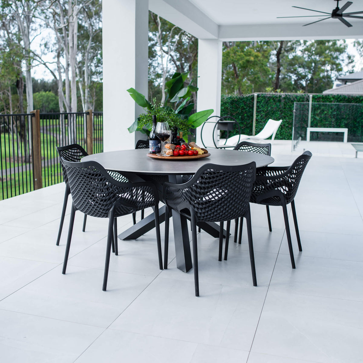 best-outdoor-furniture-Roma XL Malibu Round - 7pce (150x150) - Outdoor Dining Set #color_BLACK