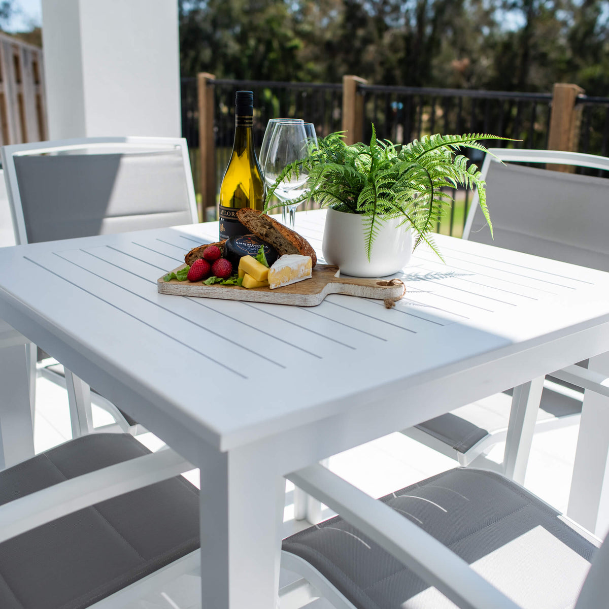 Shelby - Alum Slat - 5pce Outdoor Dining Set (90cm)
