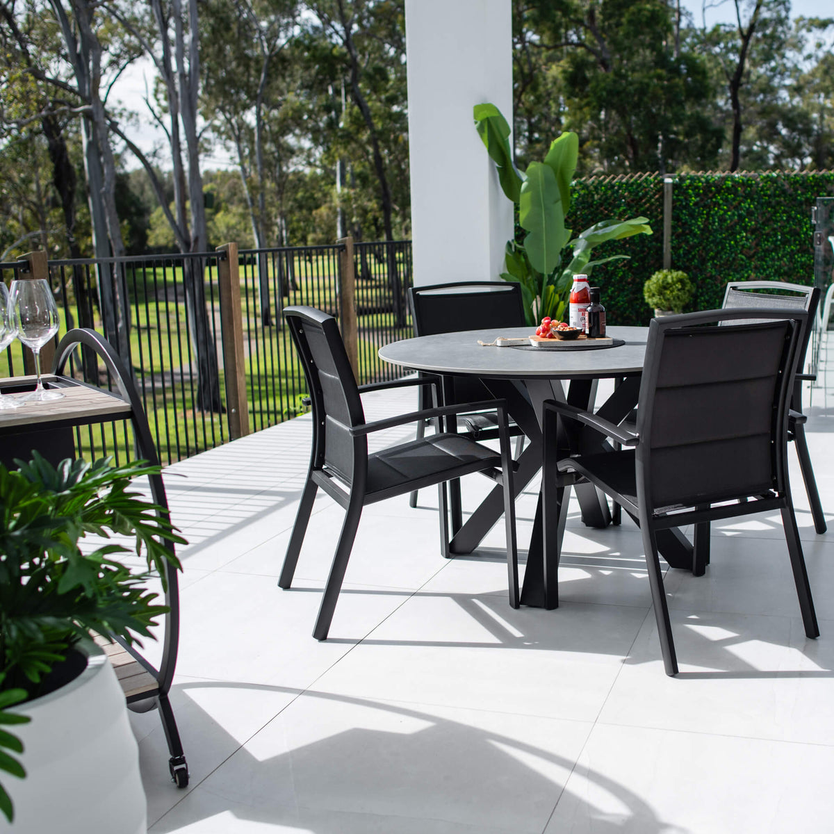 best-outdoor-furniture-Shelby Malibu Round - 5pce (120x120) - Outdoor Dining Set #color_BLACK
