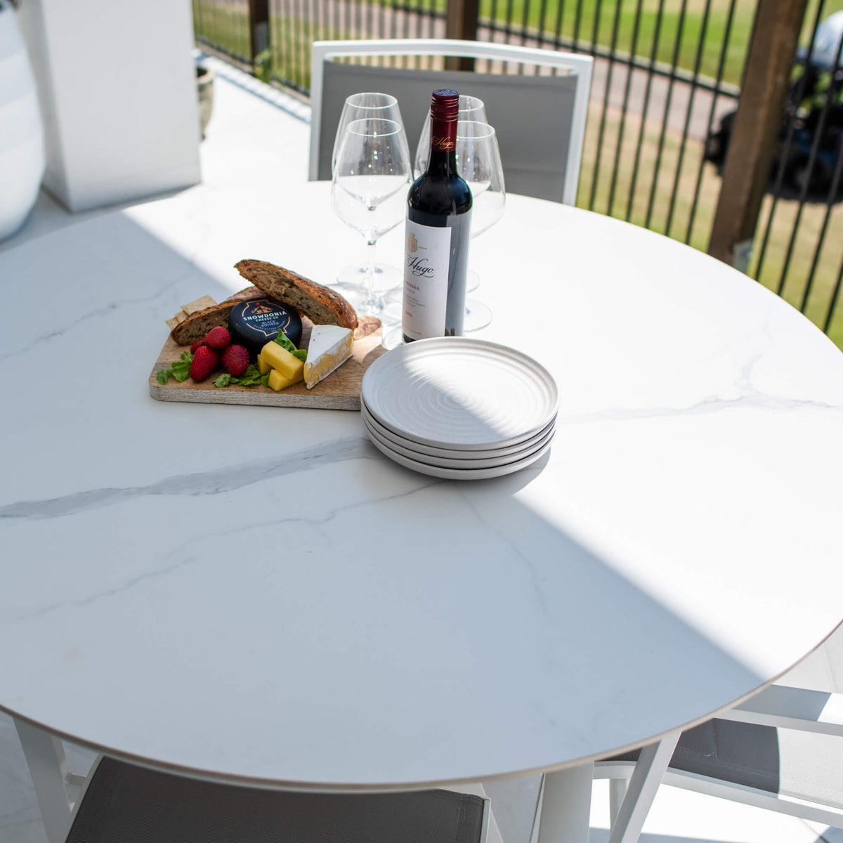 best-outdoor-furniture-Shelby Malibu Round - 5pce (120x120) - Outdoor Dining Set #color_WHITE