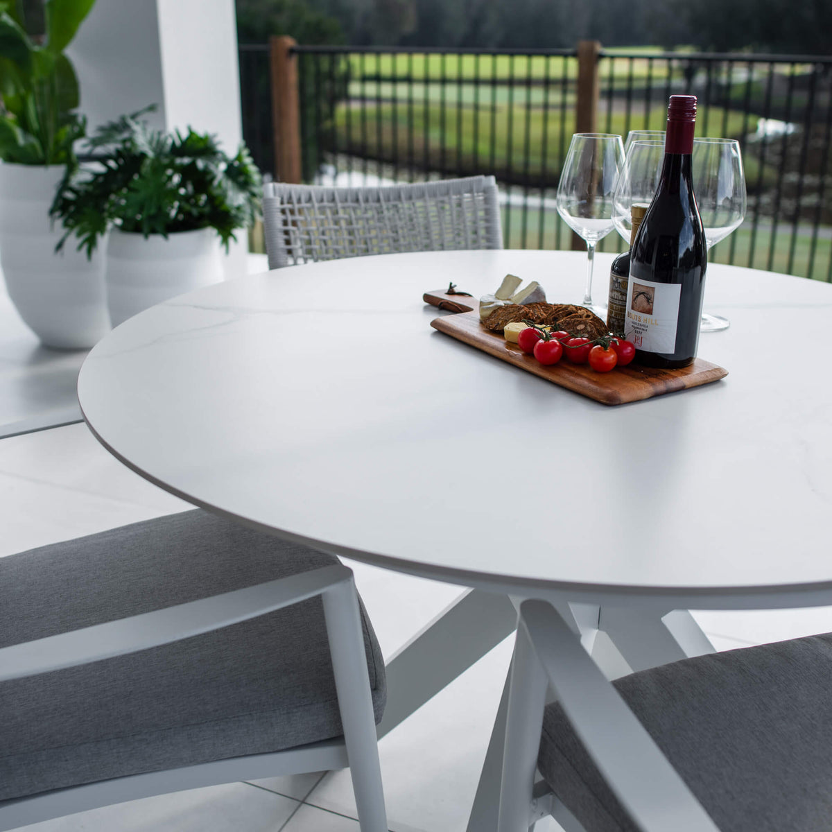 best-outdoor-furniture-Vienna Rope Malibu Round - 5pce (120x120) - Outdoor Dining Set #color_WHITE