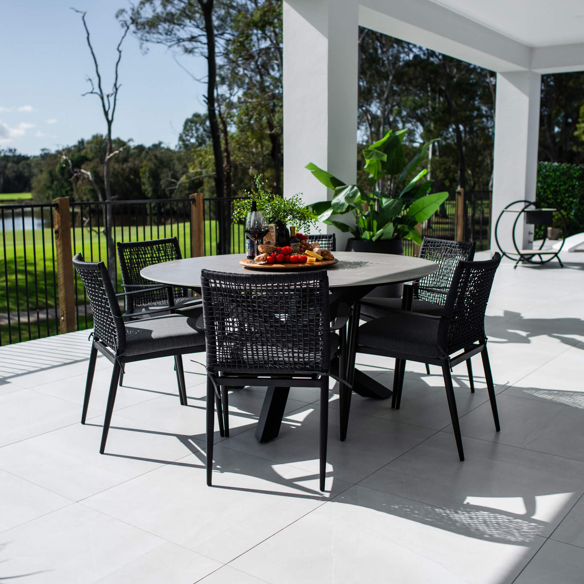 best-outdoor-furniture-Vienna Rope Malibu Round - 7pce (150x150) - Outdoor Dining Set