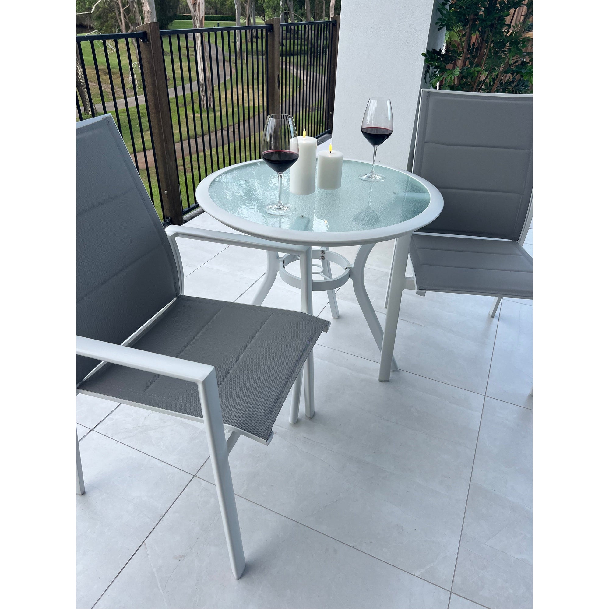 best-outdoor-furniture-Coventry - Round Outdoor Table (76cm)