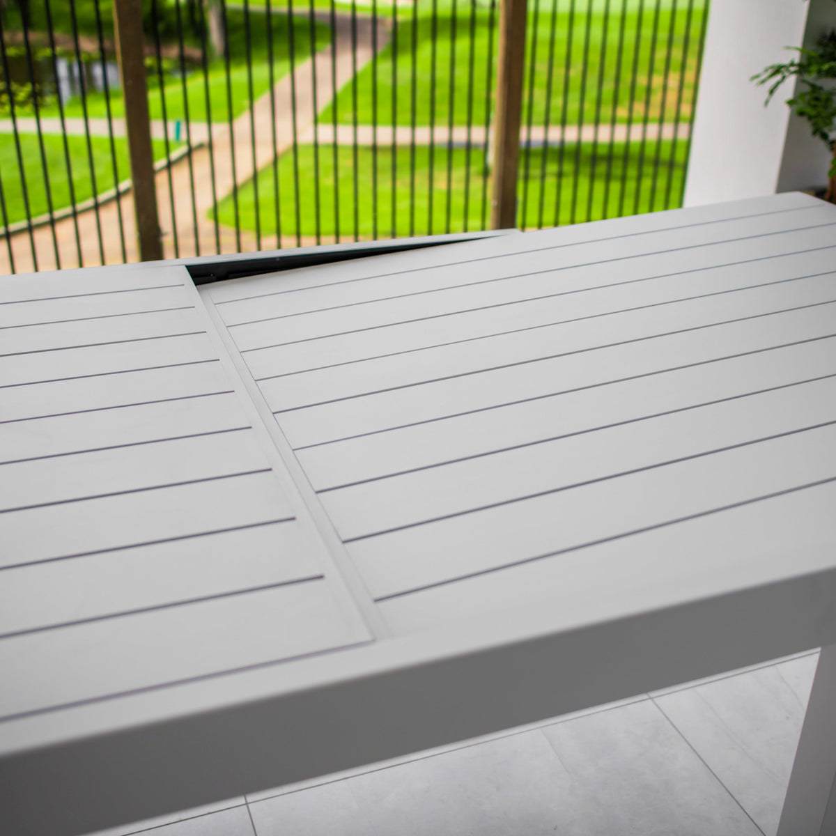 best-outdoor-furniture-Slat Extension Table 200-320x106 #color_WHITE