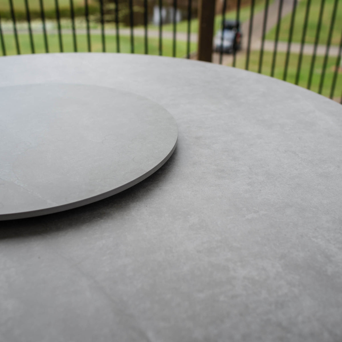 best-outdoor-furniture-Nice Round Sinterstone Table 150cm #color_BLACK