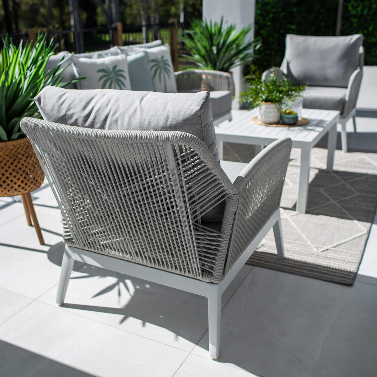 best-outdoor-furniture-Bella Rope 3 - 4pce - White/Grey Outdoor Lounge Setting #color_WHITE