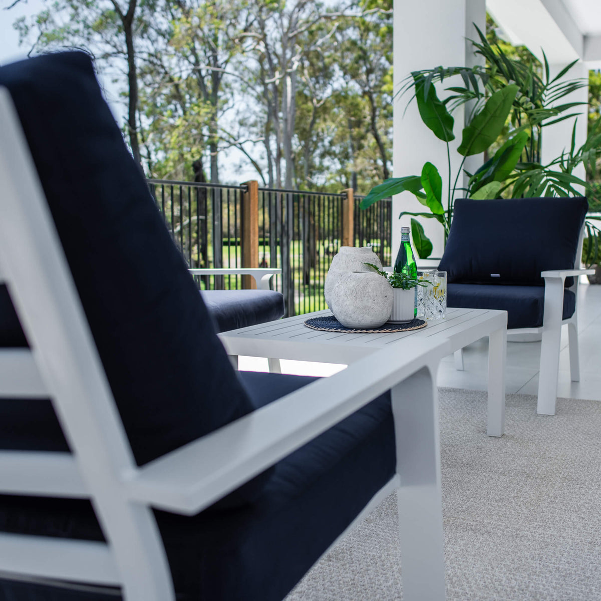 best-outdoor-furniture-Bermuda 2 - 4pce - Outdoor Lounge Setting #color_NAVY