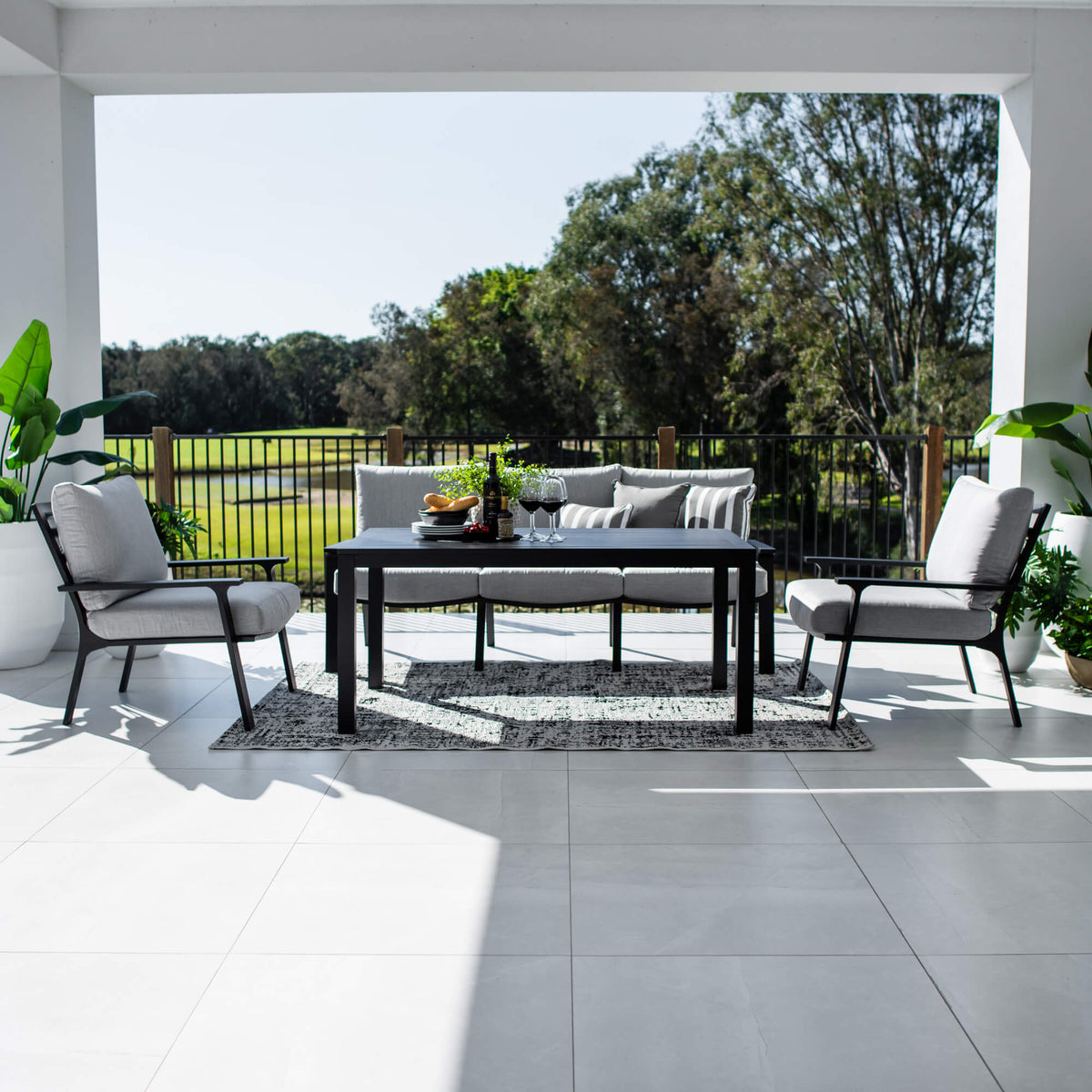 best-outdoor-furniture-Bermuda 3 - 4pce Low Dining Lounge Setting (Sunbrella Fabric) #color_BLACK