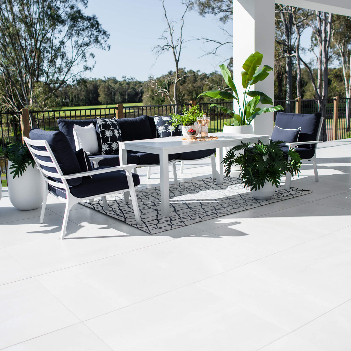 Bermuda 3 - 4pce Low Dining Lounge Setting (Sunbrella Fabric)