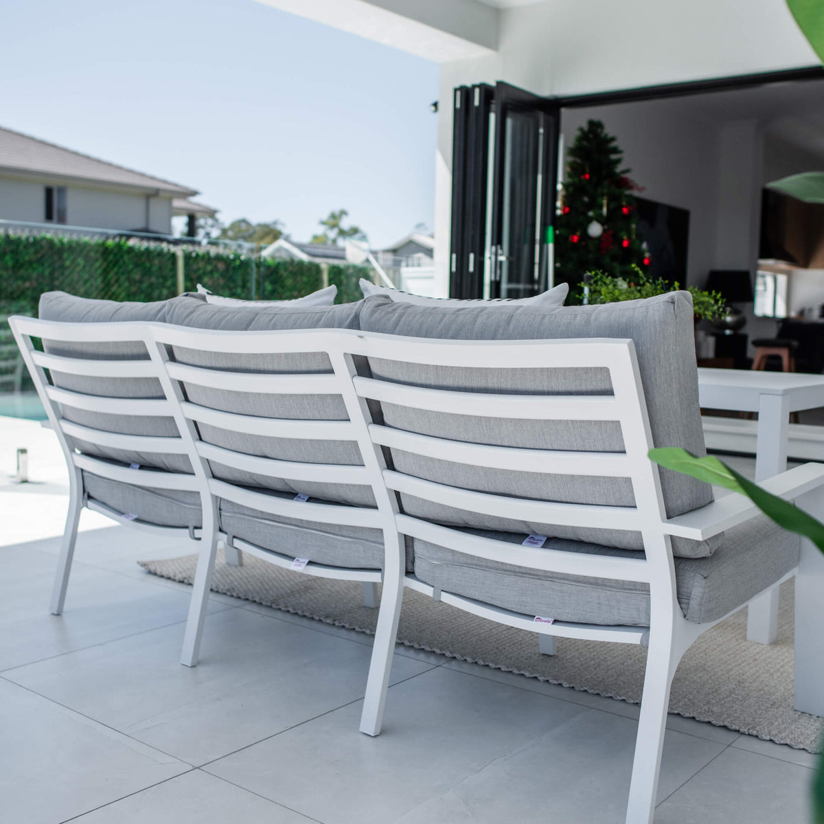 Bermuda 3 - 5pce Low Dining Lounge Setting (Sunbrella Fabric)