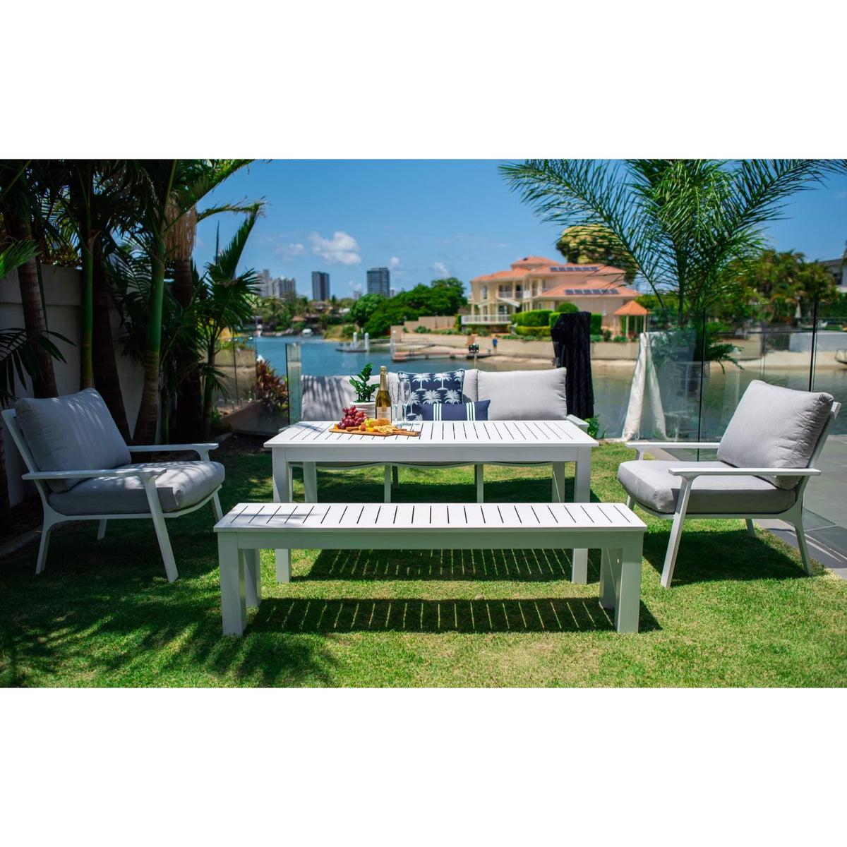 best-outdoor-furniture-Bermuda 3 - 5pce Low Dining Lounge Setting (Sunbrella Fabric)