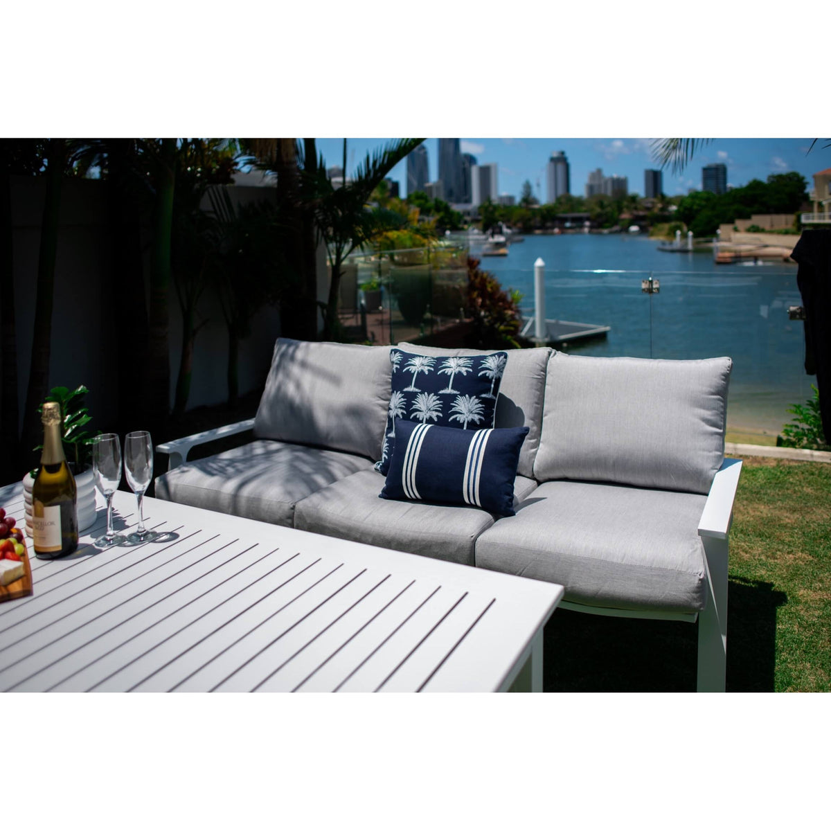 best-outdoor-furniture-Bermuda 3 - 5pce Low Dining Lounge Setting (Sunbrella Fabric)