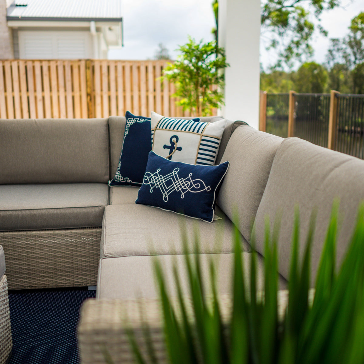 Cuban Modular Sofa - 6pce Outdoor Lounge Setting