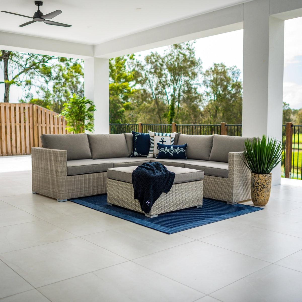 Cuban Modular Sofa - 6pce Outdoor Lounge Setting