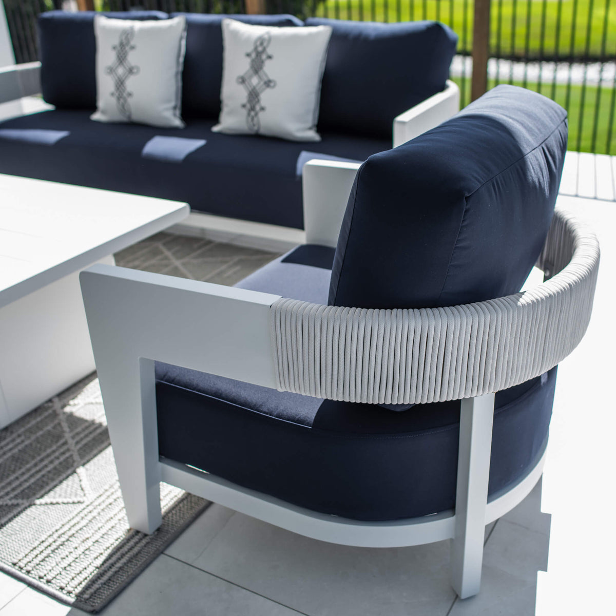 best-outdoor-furniture-Marina 3 - 4pce - Outdoor Lounge Setting #color_WHITE-NAVY