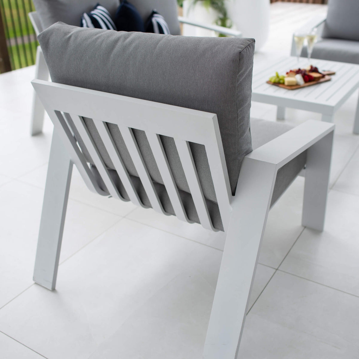 best-outdoor-furniture-Monica - 4pce Outdoor Lounge Setting #color_WHITE
