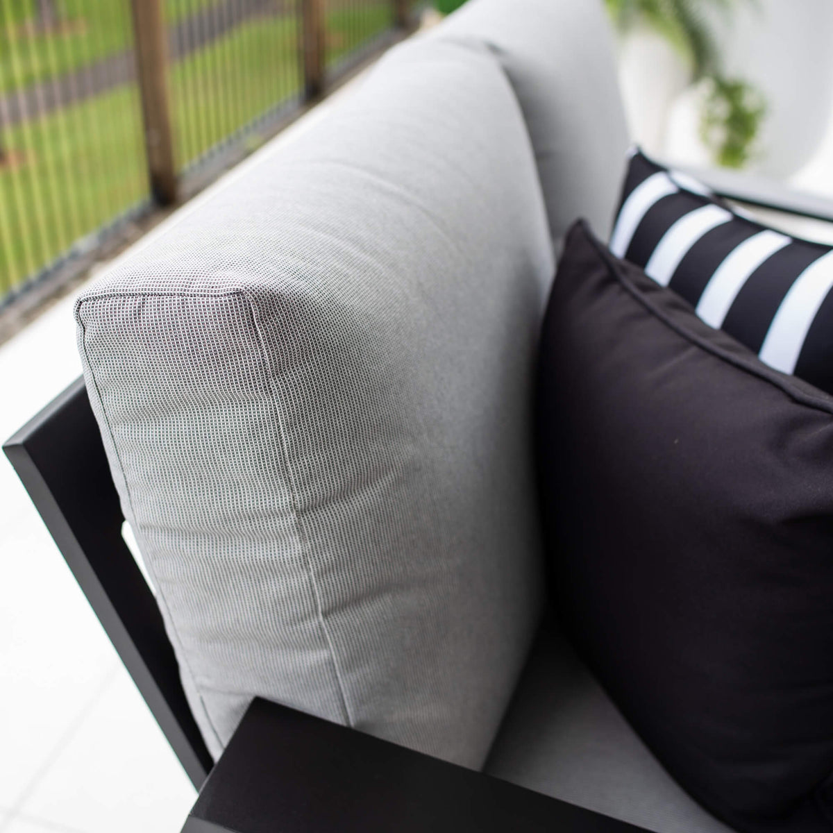 best-outdoor-furniture-Monica - 4pce Outdoor Lounge Setting #color_BLACK