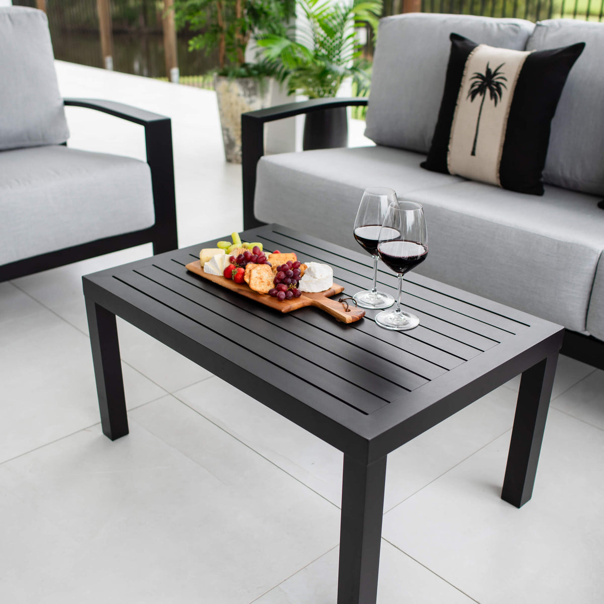 best-outdoor-furniture-Tahoe 3 - 4pce - Outdoor Lounge Setting #color_BLACK