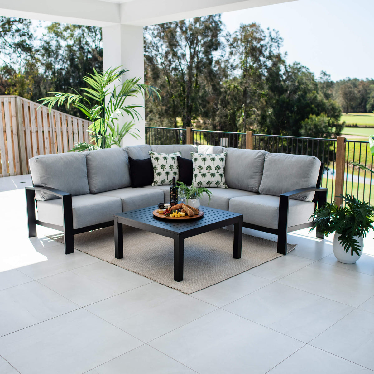 best-outdoor-furniture-Tahoe Modular - 4pce -  Outdoor Lounge Setting Black #color_BLACK