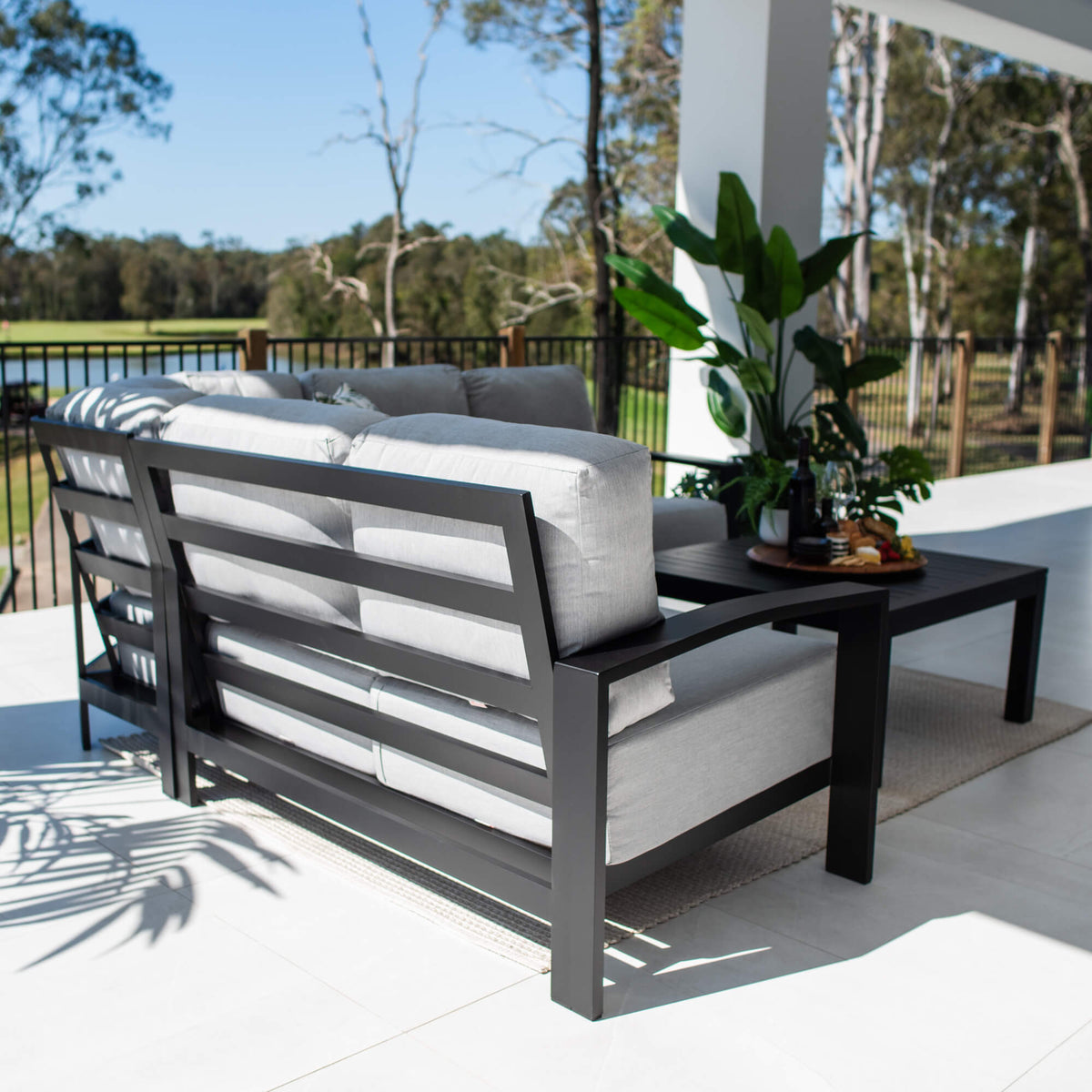 best-outdoor-furniture-Tahoe Modular - 4pce -  Outdoor Lounge Setting Black #color_BLACK