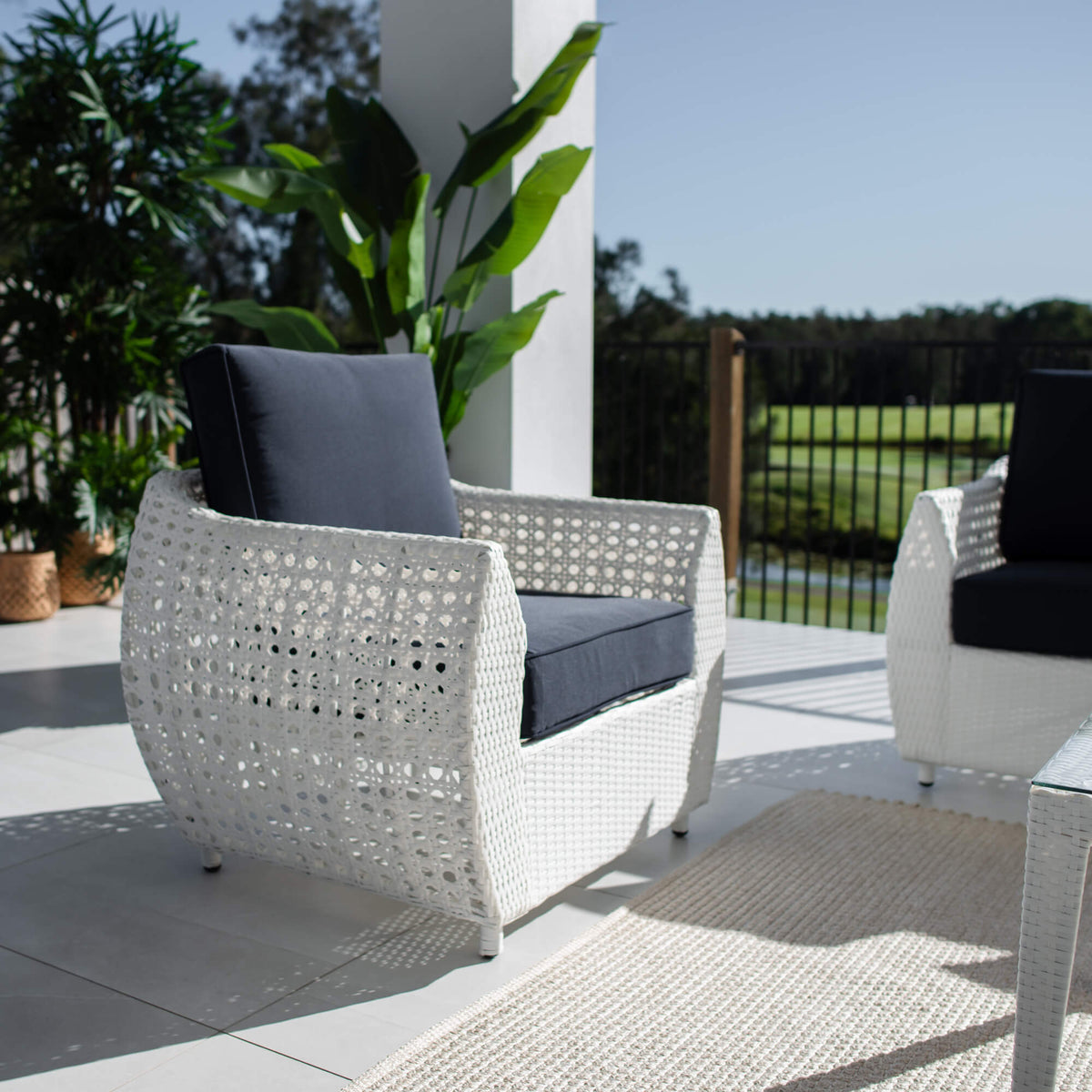 best-outdoor-furniture-Voyage 3 - 4pce Outdoor Lounge Setting #color_WHITE