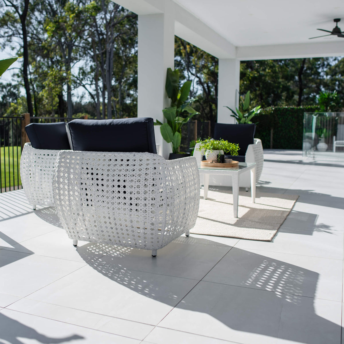 best-outdoor-furniture-Voyage 3 - 4pce Outdoor Lounge Setting #color_WHITE