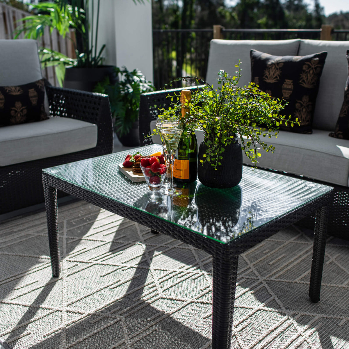 best-outdoor-furniture-Voyage 3 - 4pce - Outdoor Lounge Setting #color_BLACK