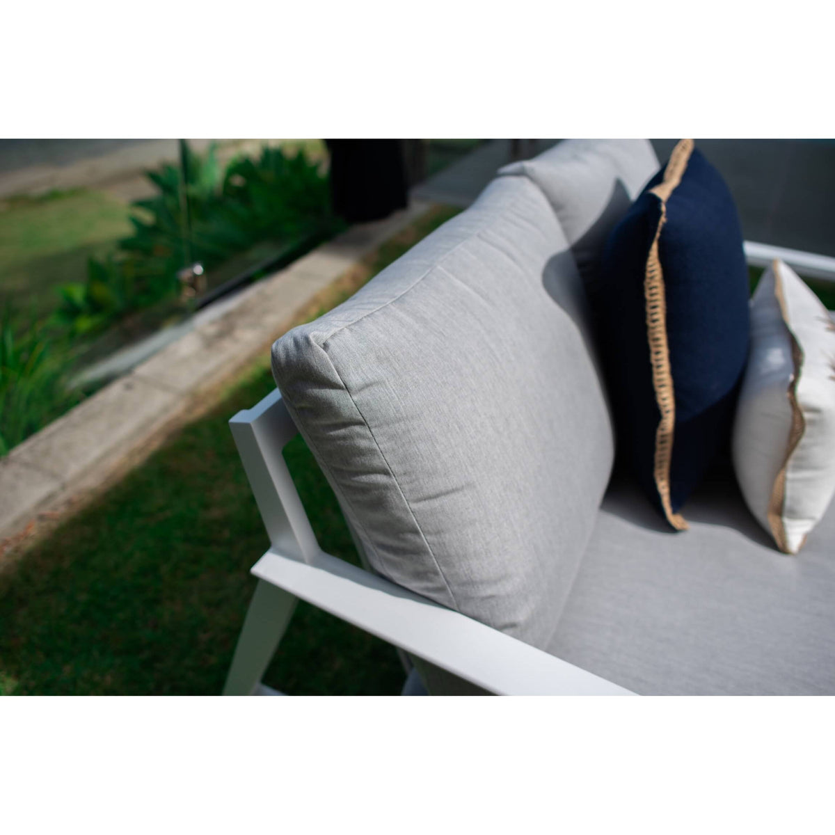 best-outdoor-furniture-Peru Aluminium - 2 Seater Sofa