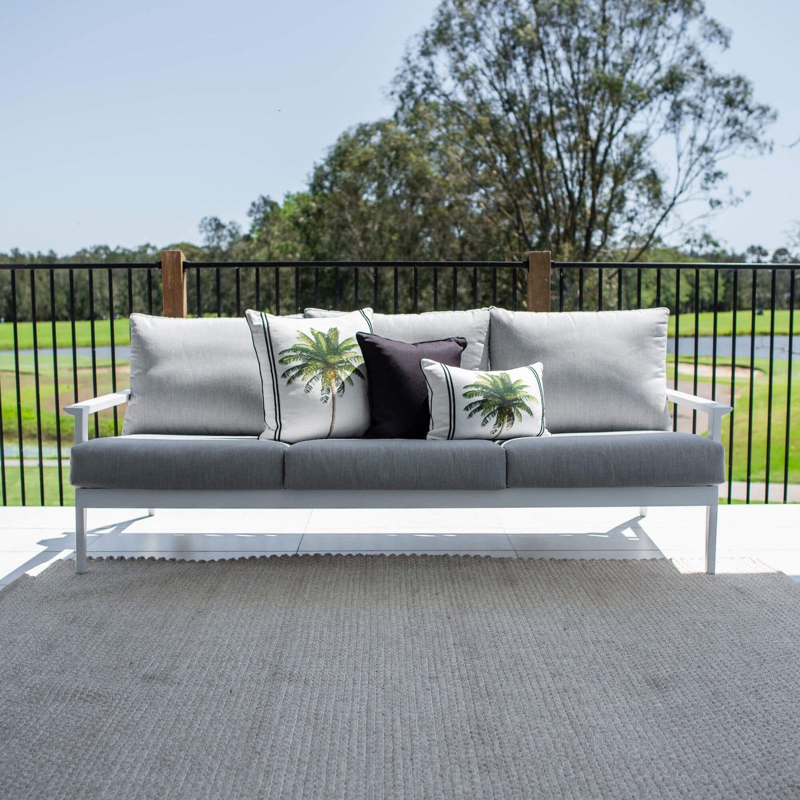 best-outdoor-furniture-Peru Aluminium - 3 Seater Sofa #color_WHITE