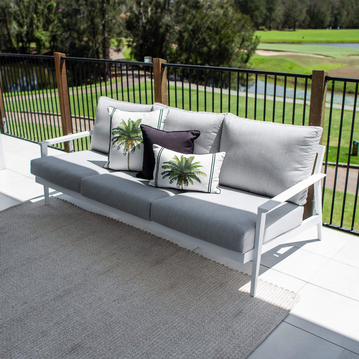 best-outdoor-furniture-Peru Aluminium 3 Seater - Outdoor Lounge