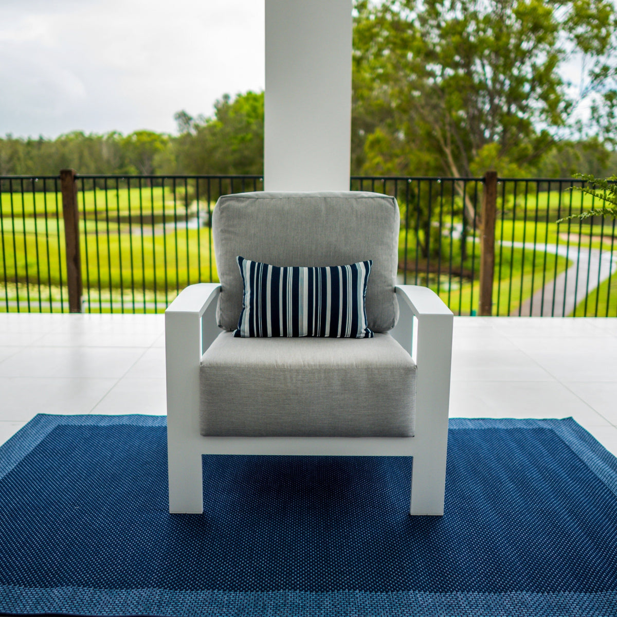 Tahoe Single Sofa - Outdoor Lounge White/Grey