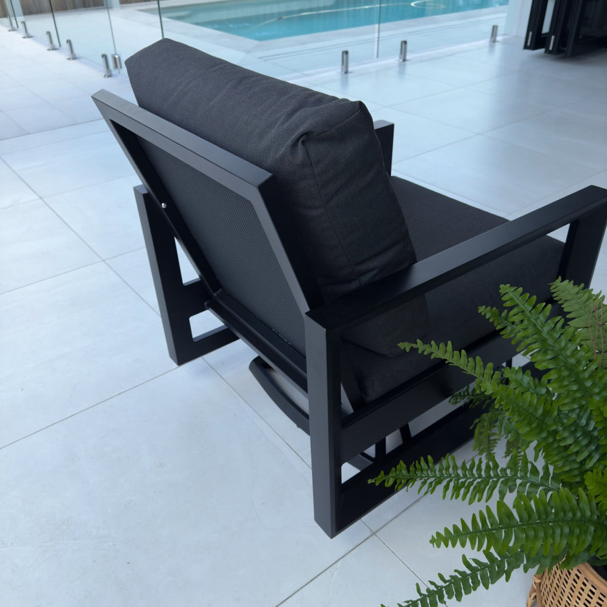 best-outdoor-furniture-Taylah Swivel Single Sofa - Outdoor Lounge Single