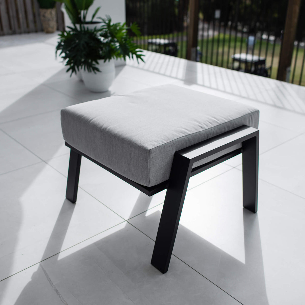 best-outdoor-furiture-Bermuda - Outdoor Ottoman #color_BLACK/GREY