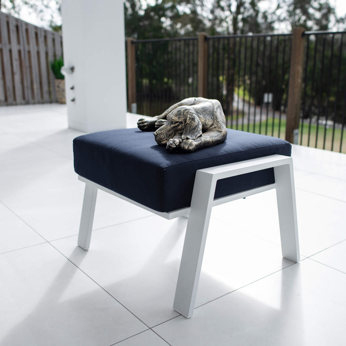best-outdoor-furiture-Bermuda - Outdoor Ottoman #color_NAVY