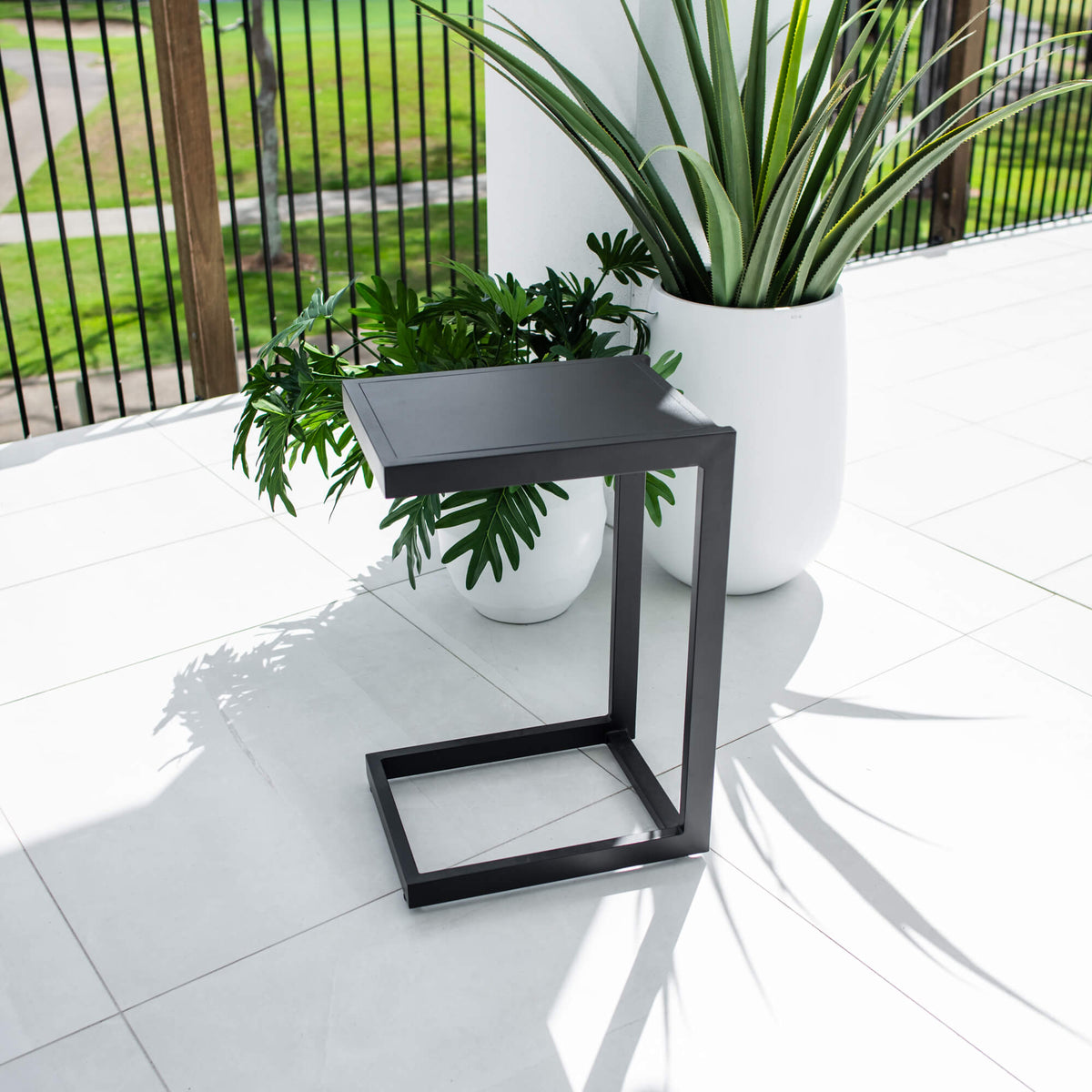 best-outdoor-furniture-Menzin - (40x30) - Outdoor Side Table #color_BLACK