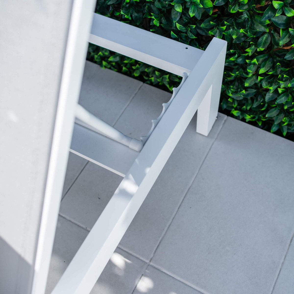 best-outdoor-furniture-Milan Shelby - 3pce - Outdoor Sun Lounge #color_WHITE