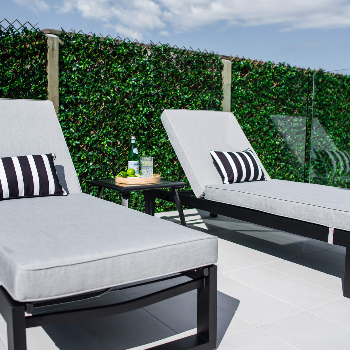 best-outdoor-furniture-Milan Shelby - 5pce - Outdoor Sun Lounge #color_BLACK GREY