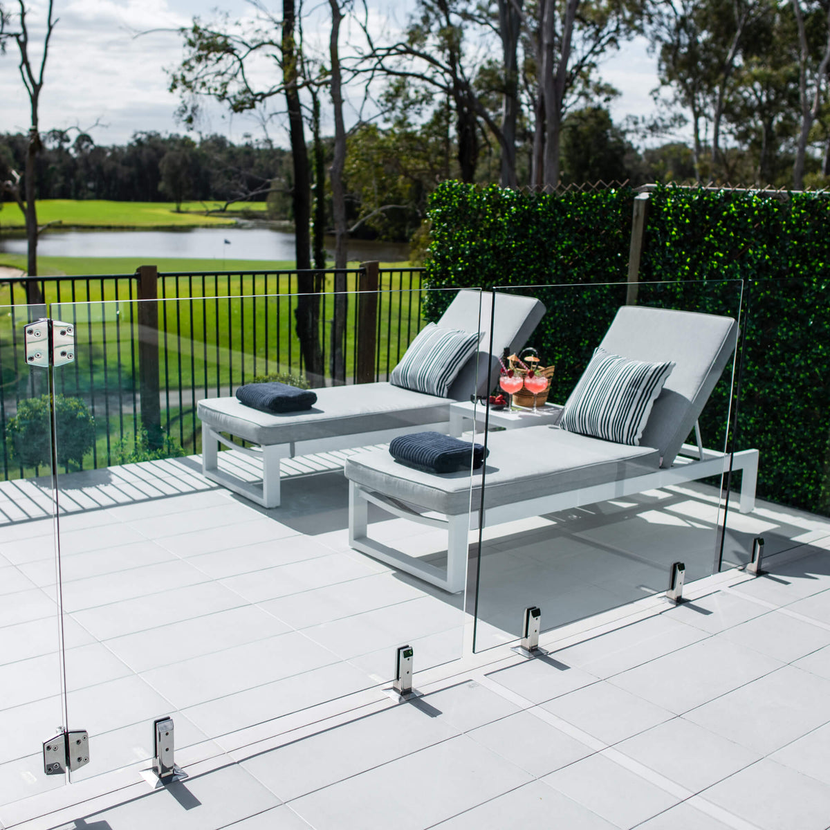 best-outdoor-furniture-Milan Slat - 5pce - Outdoor Sun Lounge #color_WHITE GREY