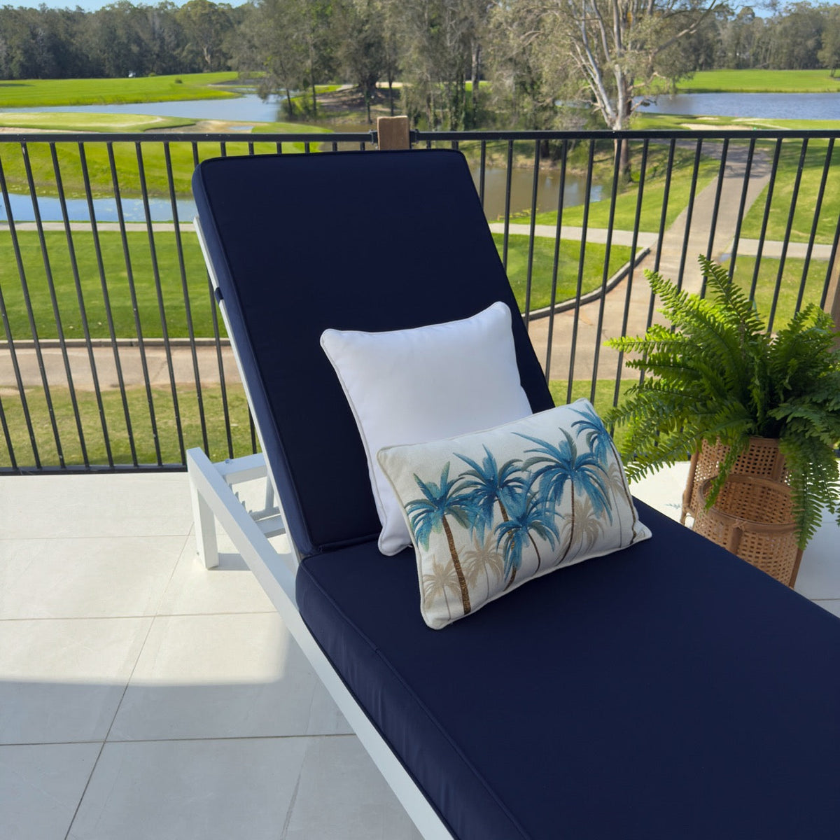 best-outdoor-furniture-Milan w/Cushion - Outdoor Sun Lounge